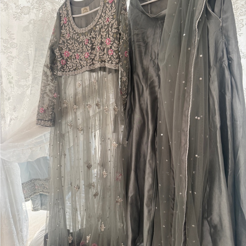 Embroidered Gray and Pink Ethnic Dress with Dupatta Pakistani